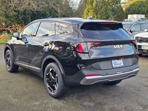 New 2026 Kia Sportage S image 7