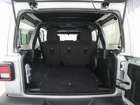 Used 2023 Jeep Wrangler Sport image 10