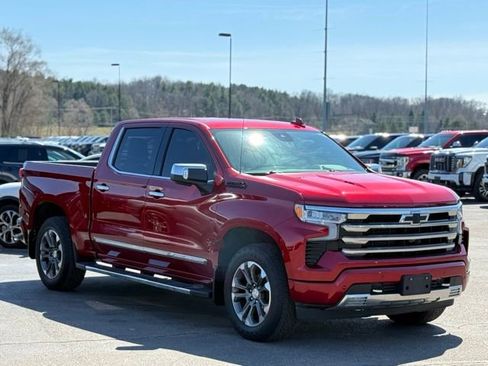 Used 2023 Chevrolet Silverado 1500 High Country w/ Z71 Off-Road Package AWD/4WD image 35