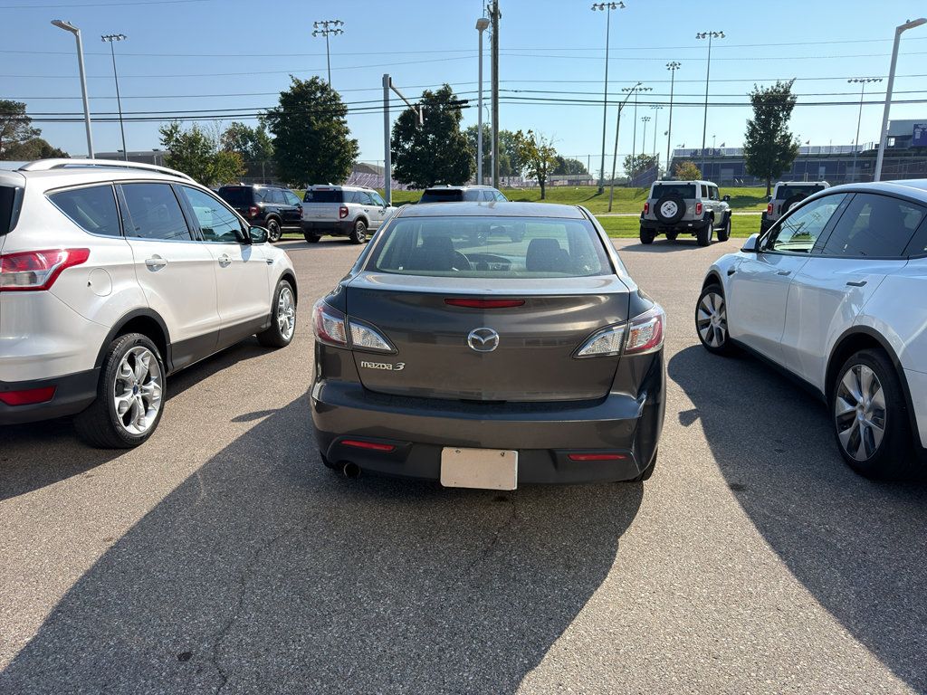 Used 2010 MAZDA MAZDA3 i Touring FWD image 6