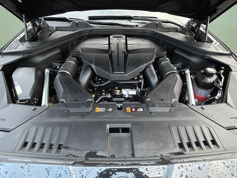 Used 2025 Genesis GV80 3.5T Prestige image 12