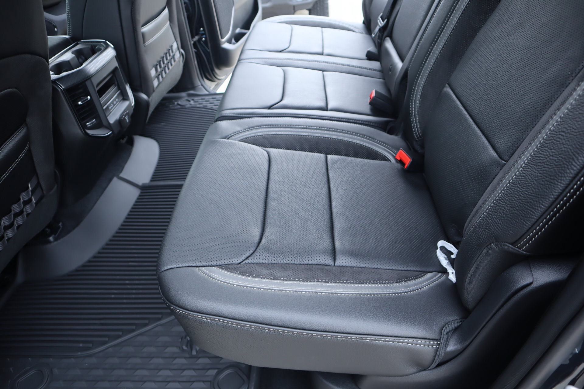 New 2026 RAM 1500 RHO AWD/4WD image 14