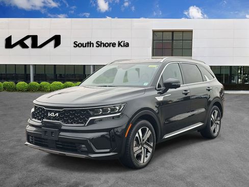 Used 2023 Kia Sorento SX Prestige w/ Panoramic Sunroof Package image 3
