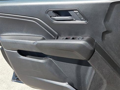 Used 2025 Chevrolet Colorado Trail Boss AWD/4WD image 13