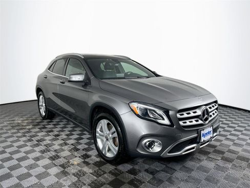 Used 2018 Mercedes-Benz GLA 250 4MATIC image 8
