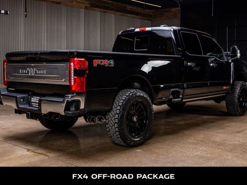 Used 2025 Ford F350 King Ranch w/ Chrome Package image 10
