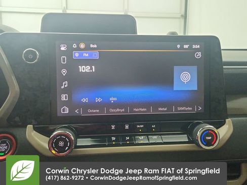 Used 2023 Chevrolet Colorado Trail Boss w/ Technology Package image 23