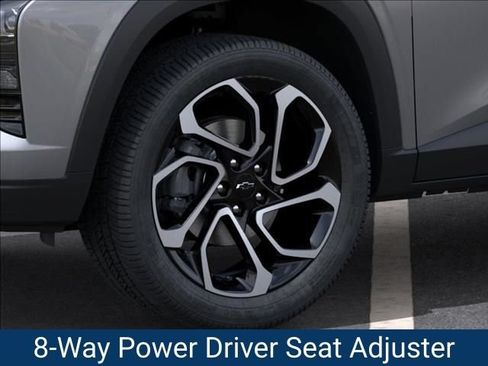 New 2026 Chevrolet Trax RS w/ Sunroof Package FWD image 10