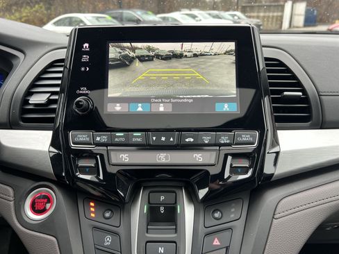 Used 2023 Honda Odyssey EX-L image 19