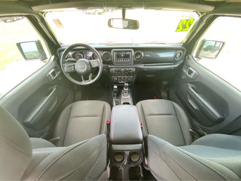 Used 2022 Jeep Gladiator Sport AWD/4WD image 18