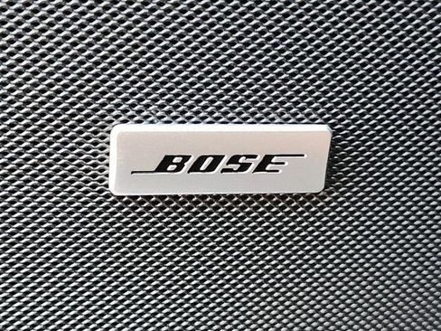 Used 2025 Chevrolet Suburban High Country image 32