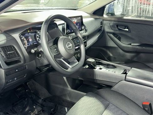 Certified 2023 Nissan Rogue SV image 30