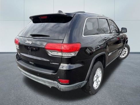 Used 2018 Jeep Grand Cherokee Laredo image 6