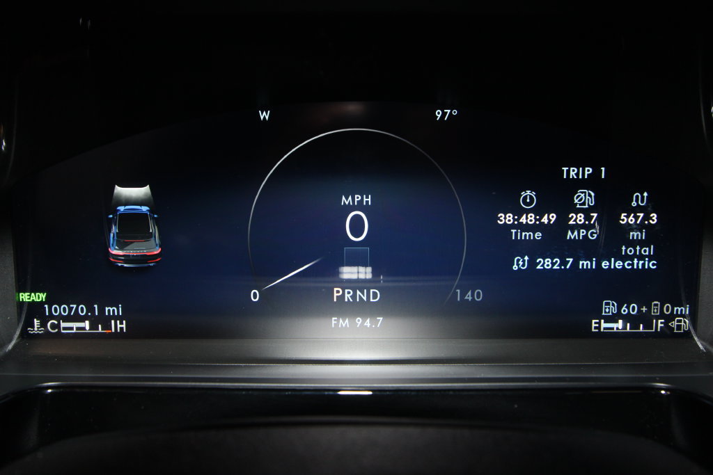 Used 2025 Lincoln Corsair Grand Touring AWD/4WD image 10