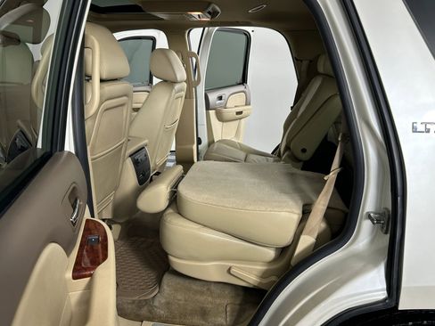 Used 2010 Chevrolet Tahoe LTZ image 33