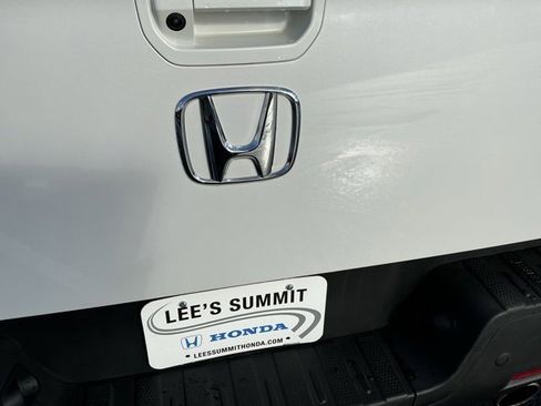 Used 2023 Honda Ridgeline RTL-E image 5