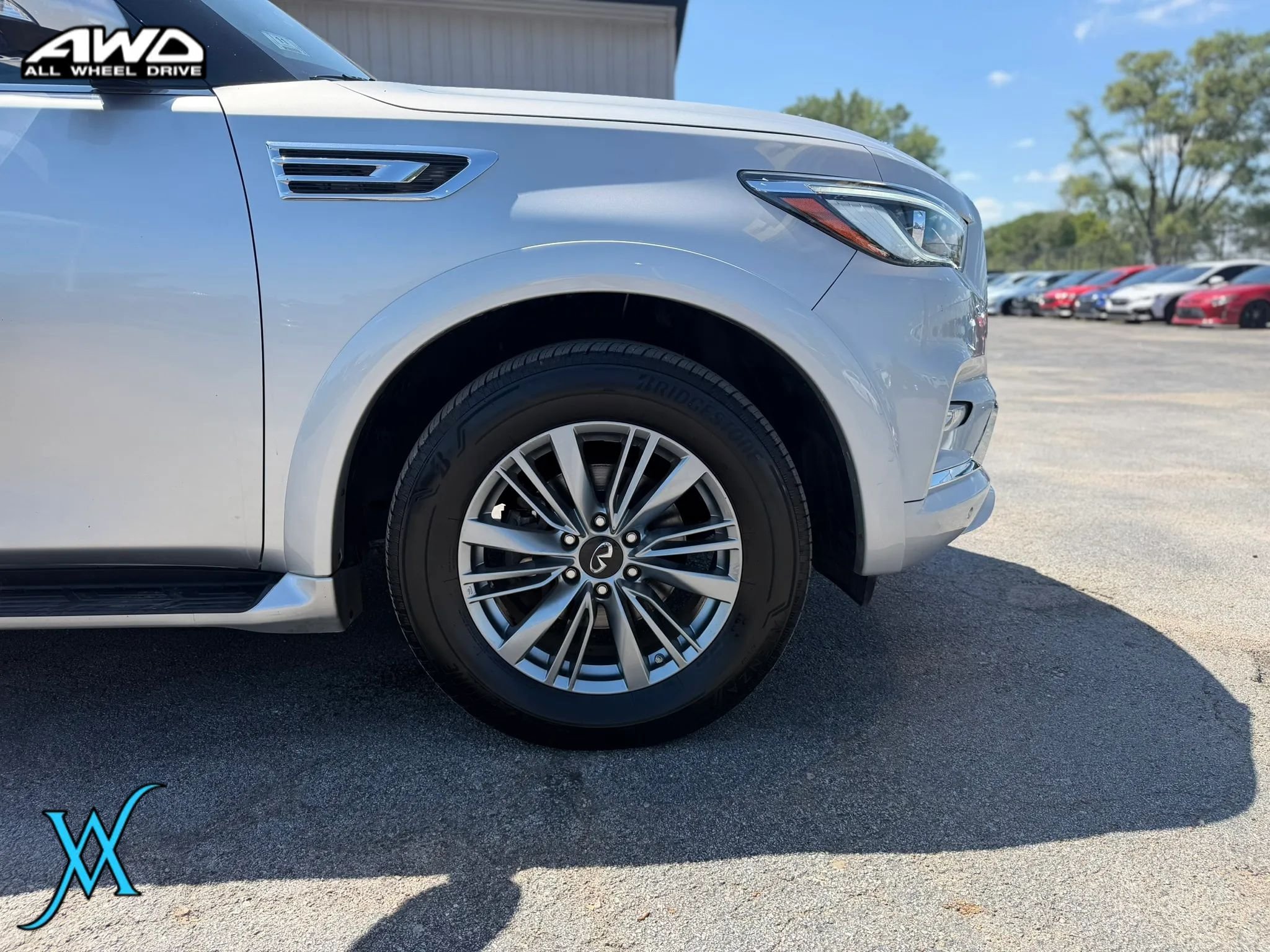 Used 2021 INFINITI QX80 Luxe AWD/4WD image 9