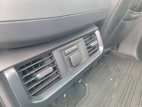 Used 2024 Ford F150 Raptor image 29