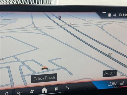 Used 2026 BMW 330i Sedan w/ Premium Package image 11