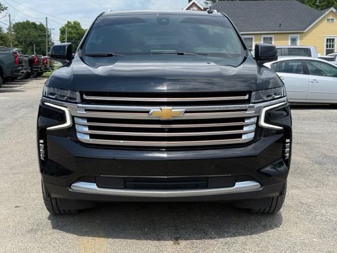 Used 2021 Chevrolet Tahoe High Country w/ Premium Package AWD/4WD image 10