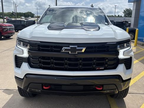 Used 2025 Chevrolet Silverado 1500 LT Trail Boss w/ Convenience Package II AWD/4WD image 10