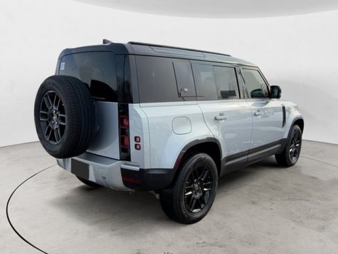 Certified 2024 Land Rover Defender 110 S AWD/4WD image 4