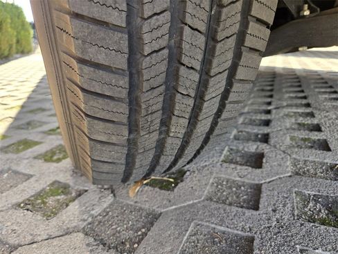 Used 2021 Mercedes-Benz Sprinter 144 Cargo image 9