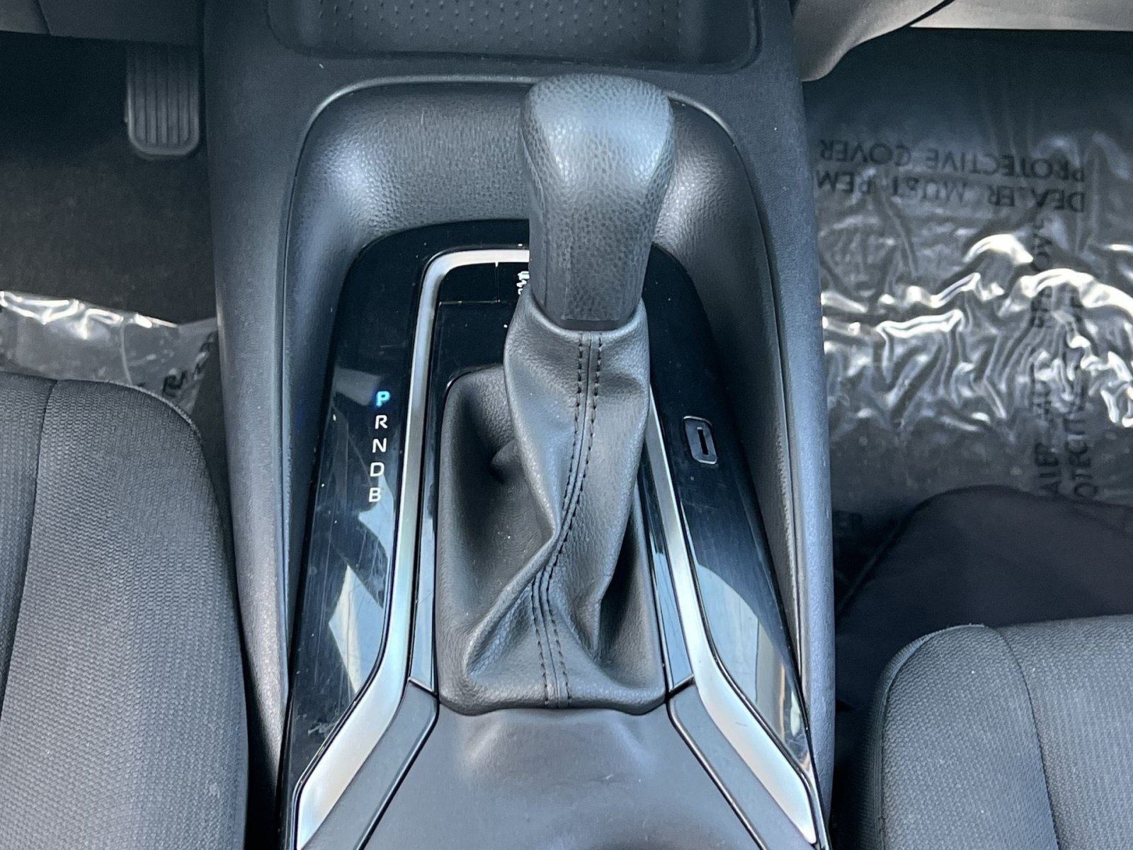 Used 2024 Toyota Corolla LE FWD image 29
