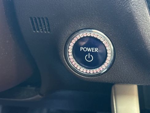 Used 2019 Lexus RX 450h AWD image 29