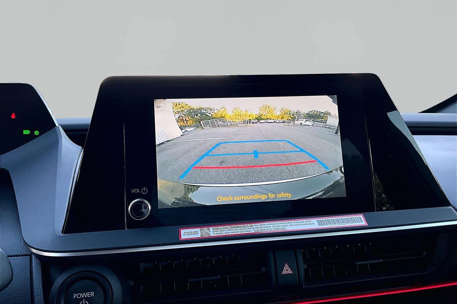 Used 2026 Toyota Prius Plug-In Hybrid FWD image 27