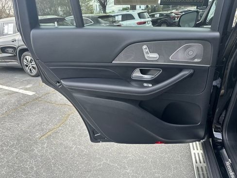 Certified 2023 Mercedes-Benz GLS 450 4MATIC image 24