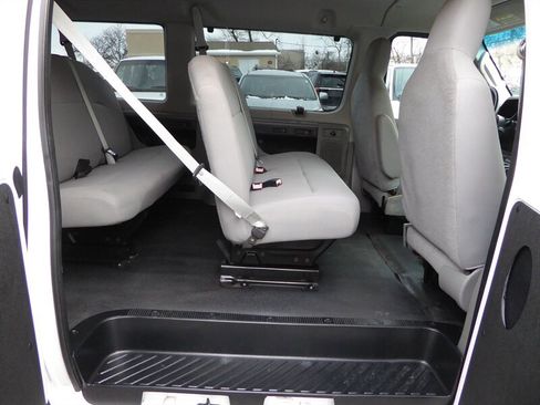 Used 2013 Ford E-350 and Econoline 350 XL image 24