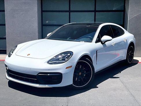 Certified 2022 Porsche Panamera RWD image 1