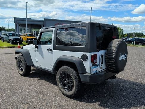 Used 2018 Jeep Wrangler Sport AWD/4WD image 11
