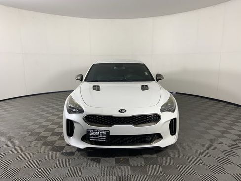 Used 2018 Kia Stinger GT image 4