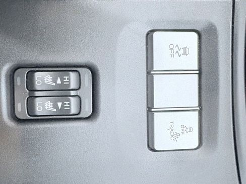Used 2026 Toyota GR86 Premium w/ ALL Weather Mat Package (TMS) RWD image 10