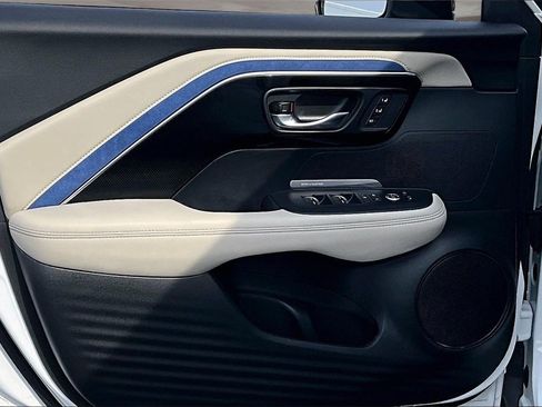 Certified 2025 Acura ADX A-Spec image 23