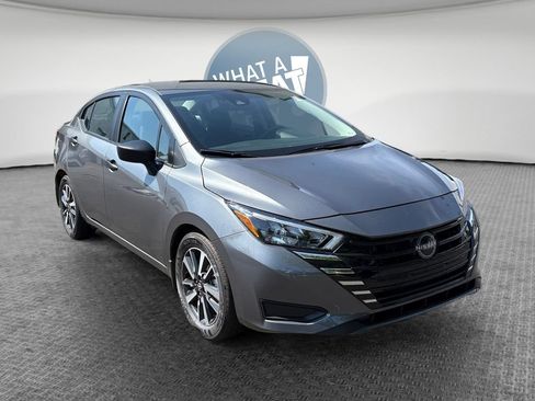Used 2025 Nissan Versa S w/ S Plus Package FWD image 1
