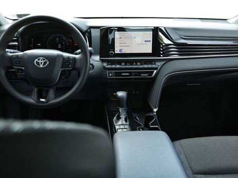 Used 2025 Toyota Camry LE FWD image 26