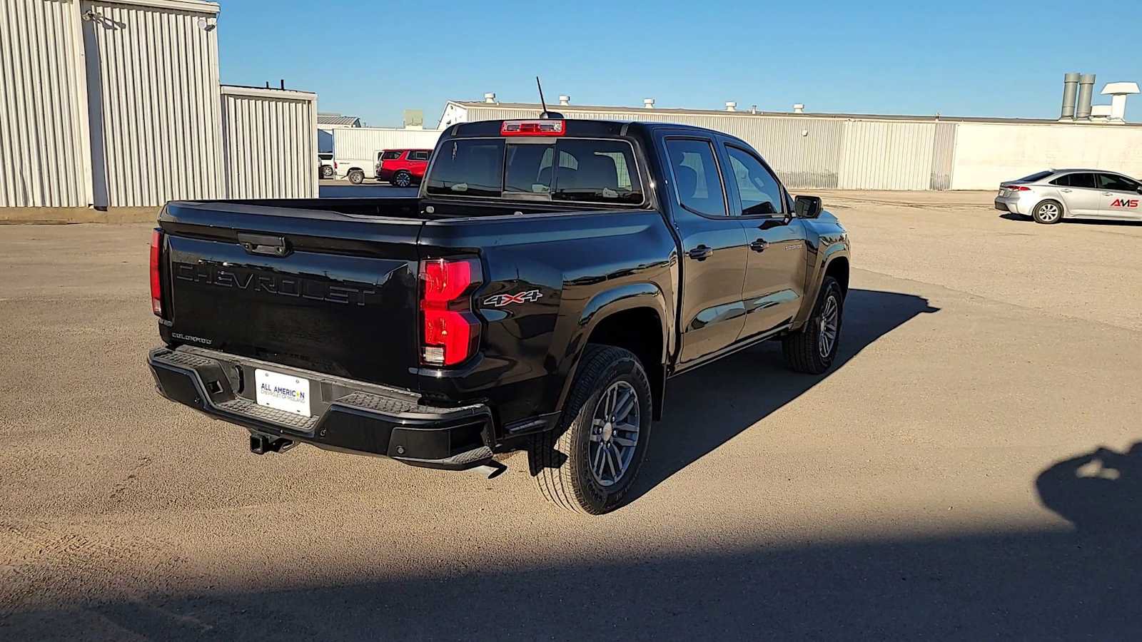 New 2026 Chevrolet Colorado LT w/ LT Convenience Package AWD/4WD image 8