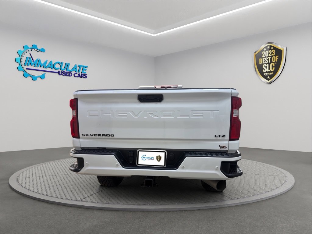 Used 2023 Chevrolet Silverado 3500 LTZ w/ LTZ Plus Package AWD/4WD image 4