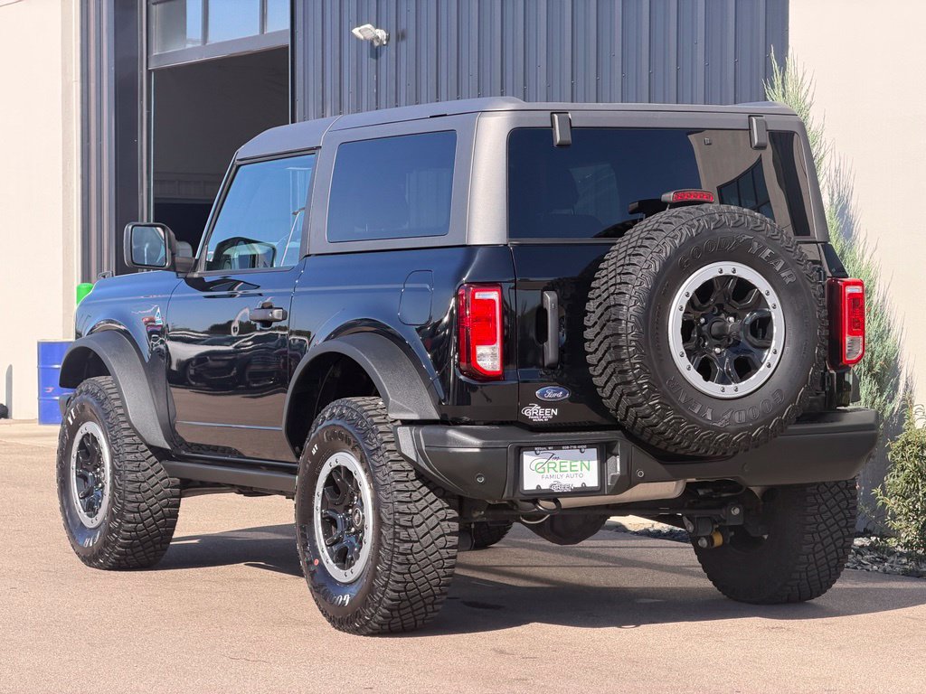 Used 2023 Ford Bronco Black Diamond w/ Sasquatch Package AWD/4WD image 2