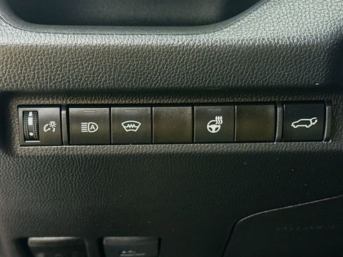 Used 2024 Toyota RAV4 XLE Premium image 10