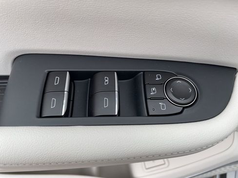 New 2026 Buick Enclave Avenir w/ Super Cruise Package image 13