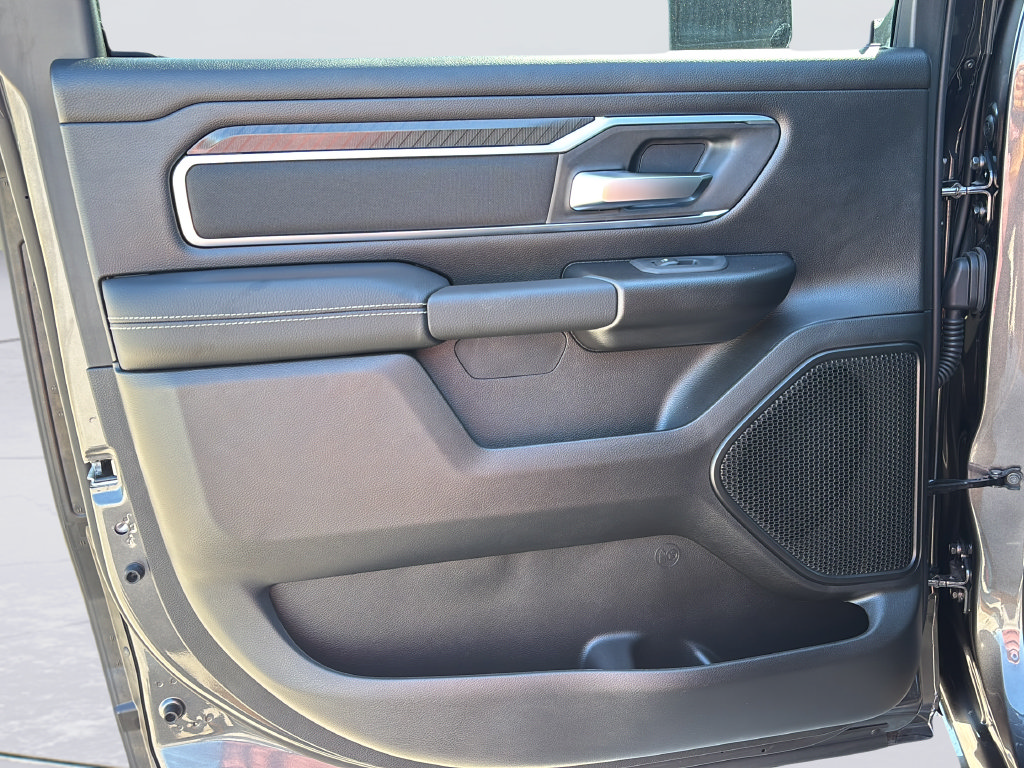 New 2026 RAM 1500 Big Horn AWD/4WD image 13