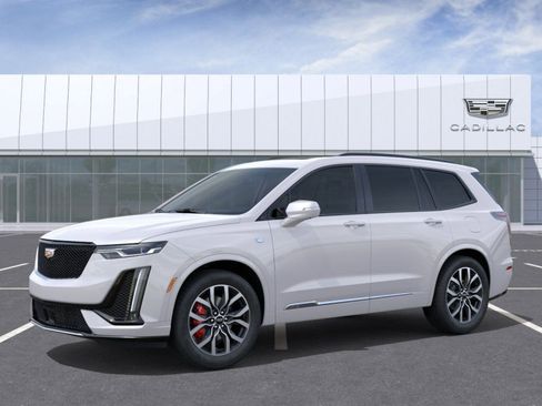 New 2025 Cadillac XT6 Sport w/ Technology Package AWD/4WD image 2