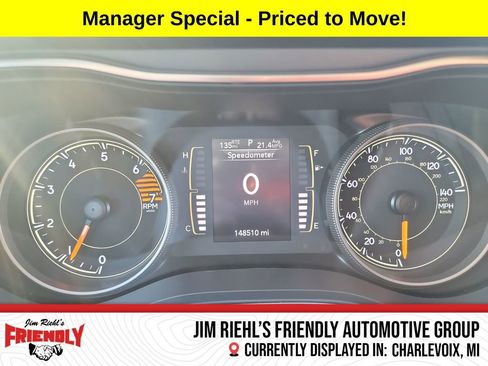 Used 2019 Jeep Cherokee Latitude w/ Popular Appearance Group image 18