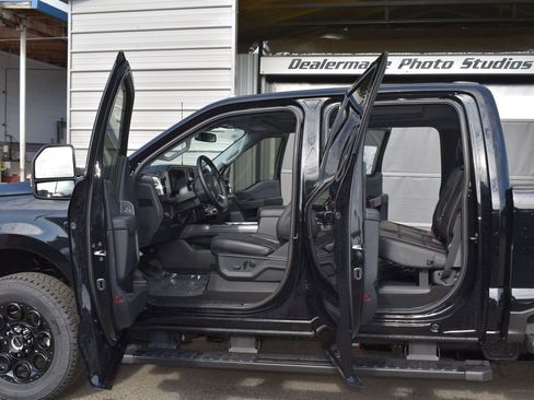 New 2025 Ford F250 Lariat w/ Lariat Ultimate Package image 21