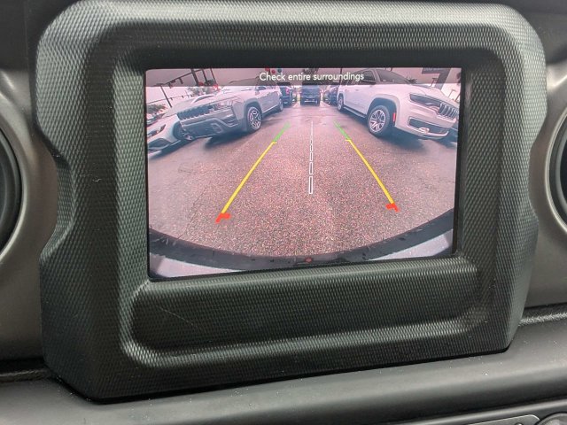 Used 2021 Jeep Wrangler Sport AWD/4WD image 17