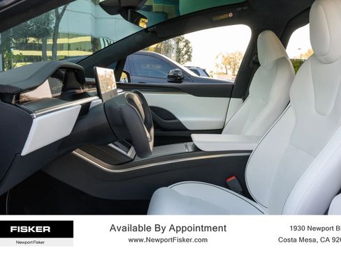 Used 2023 Tesla Model X Plaid image 13